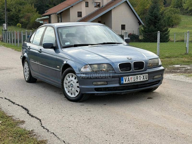 BMW 320d  BMW 320d