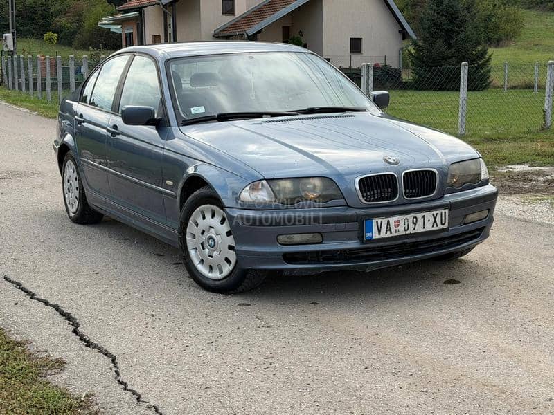 BMW 320d  BMW 320d