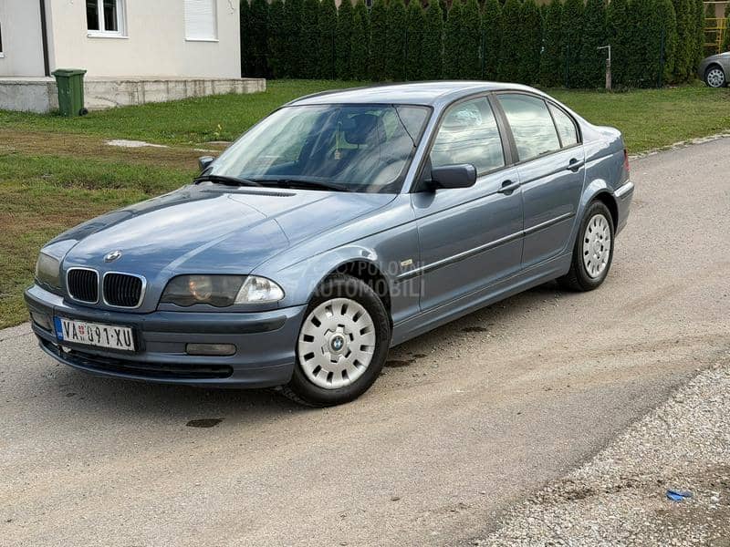 BMW 320d  BMW 320d