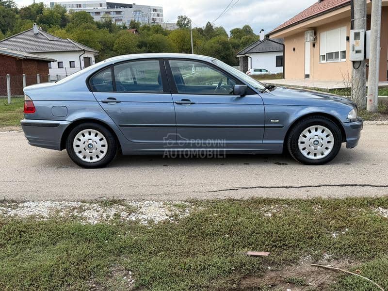 BMW 320d  BMW 320d