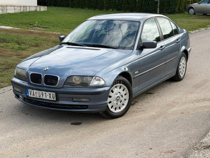 BMW 320d  BMW 320d