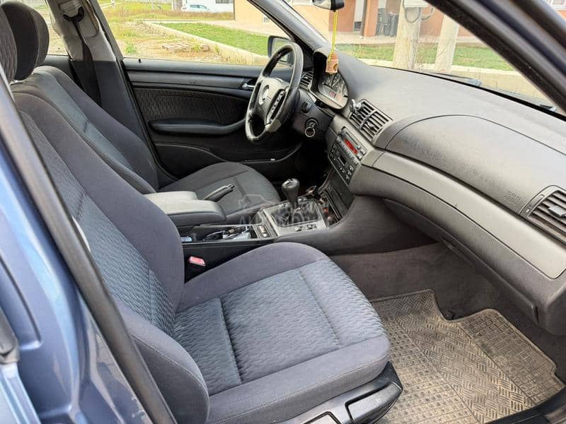 BMW 320d  BMW 320d