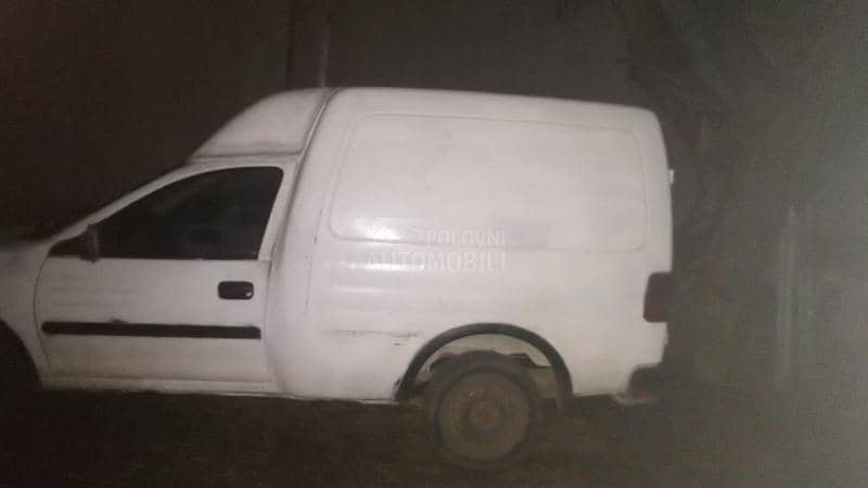 Opel Campo Pikap