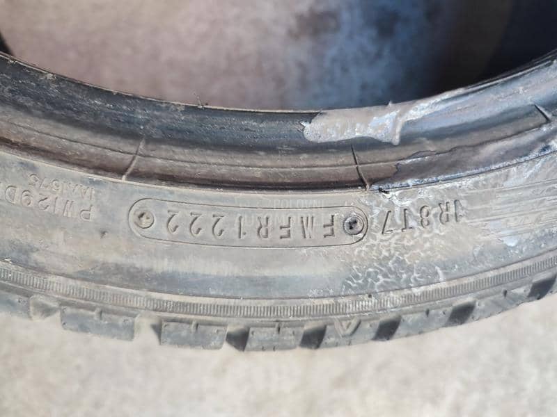 Falken 225/40 R18 Zimska