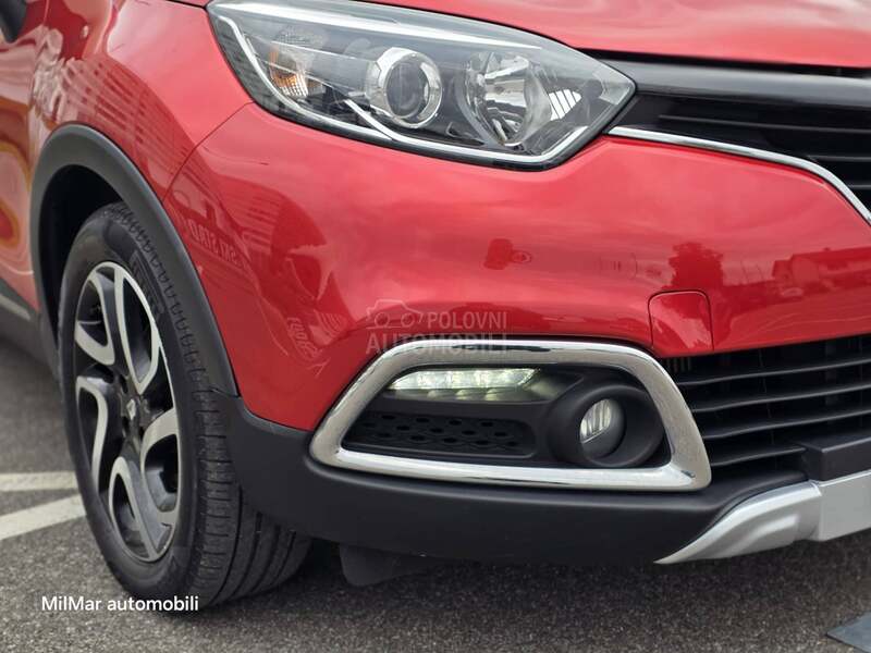 Renault Captur HELLY HANSEN/AUT/CH