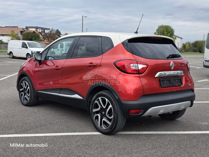 Renault Captur HELLY HANSEN/AUT/CH