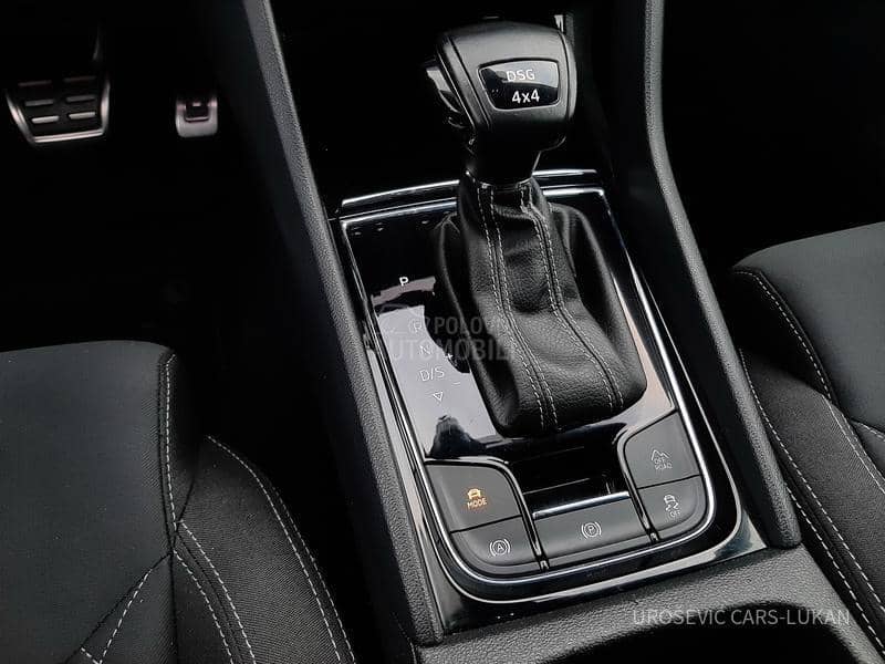 Škoda Karoq Sportline 4x4 DSG CH