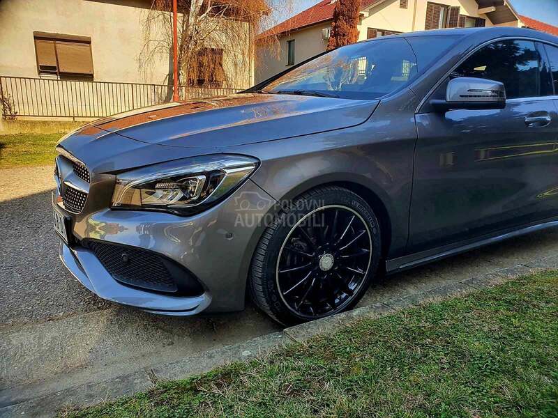Mercedes Benz CLA 200 AMG paket