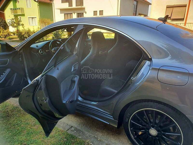 Mercedes Benz CLA 200 AMG paket
