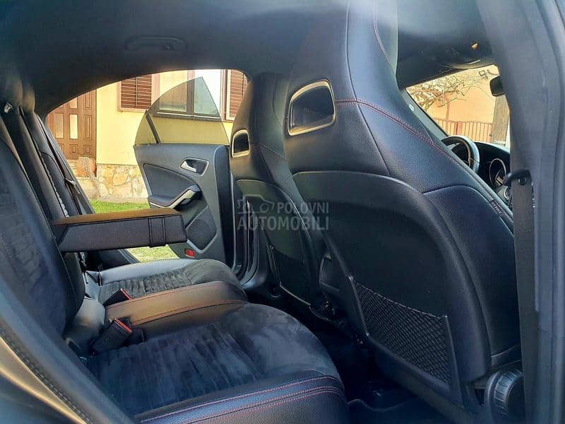 Mercedes Benz CLA 200 AMG paket