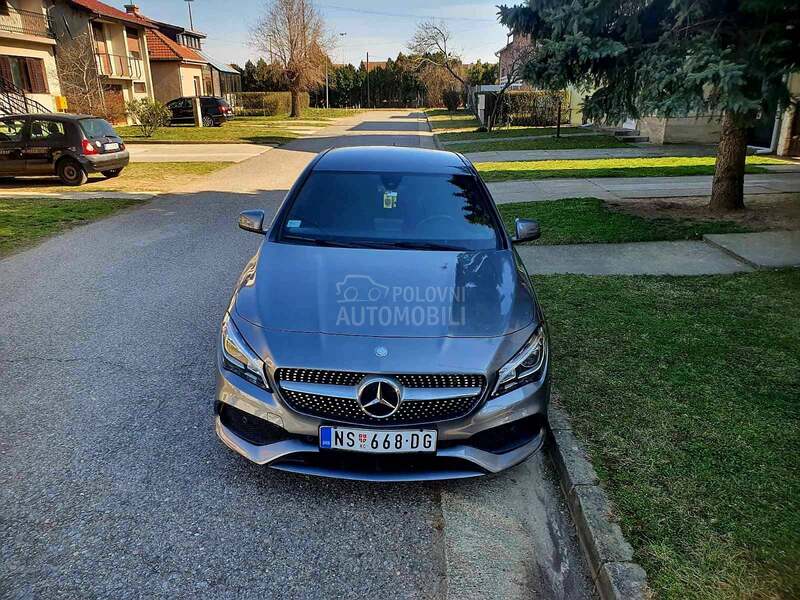 Mercedes Benz CLA 200 AMG paket