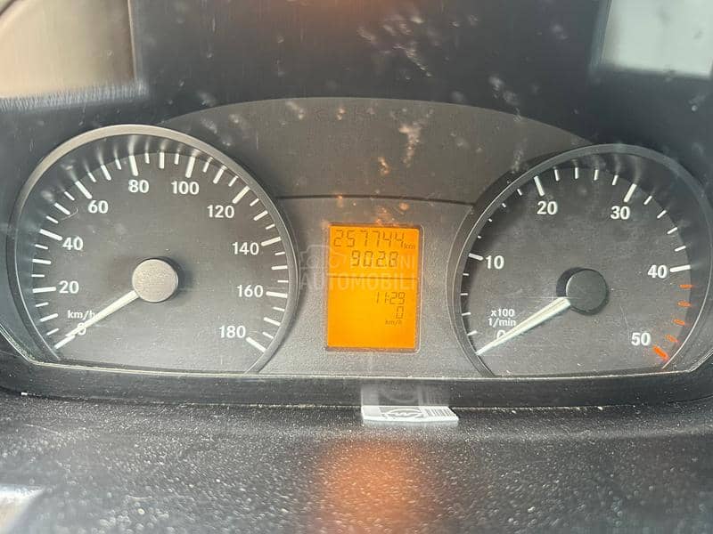 Mercedes Benz Sprinter 316 CDI Box Rampa