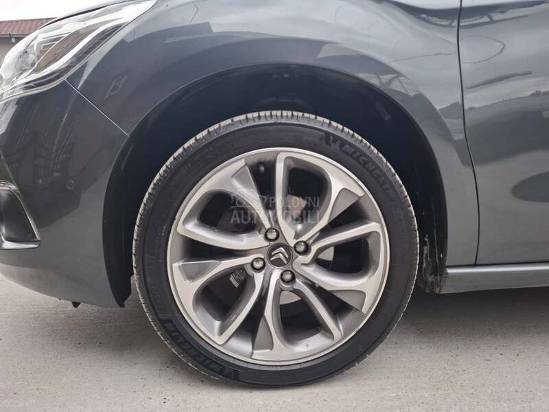 DS 4 DS 4 1,2