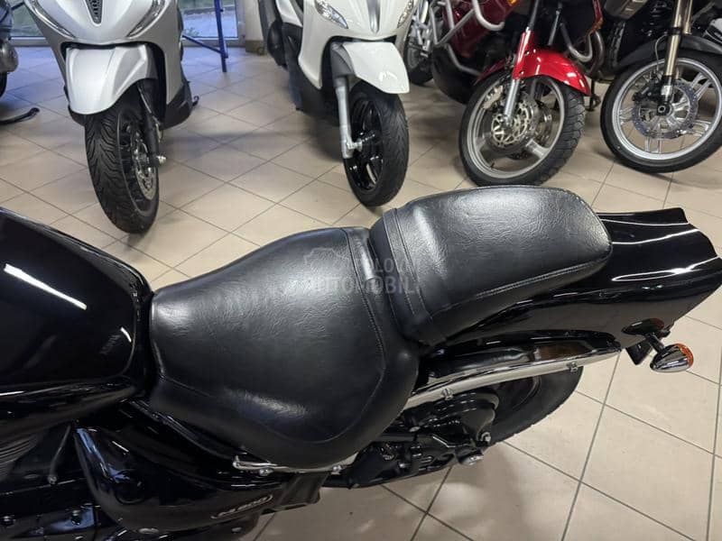 Suzuki M800 Boulevard Intruder