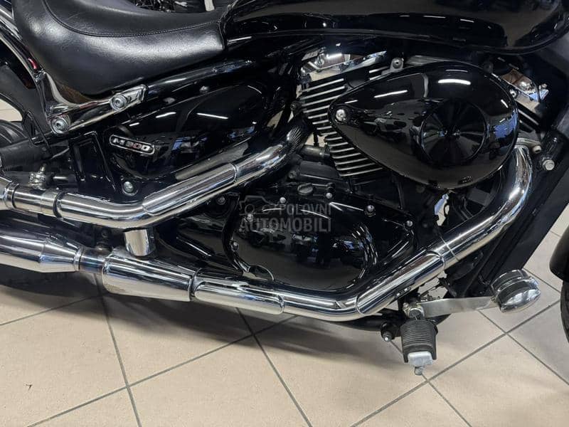 Suzuki M800 Boulevard Intruder