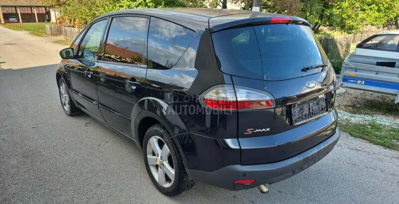 Ford S-Max 