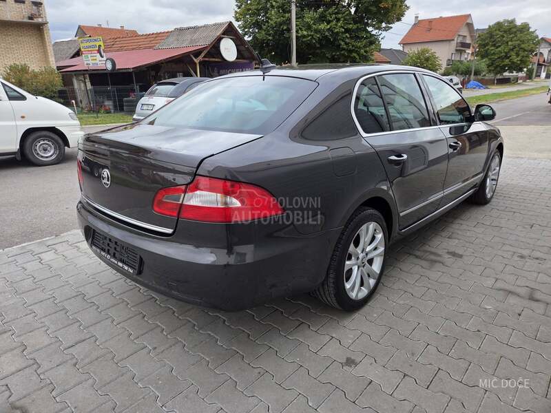 Škoda Superb 2.o tdi dsg xenon