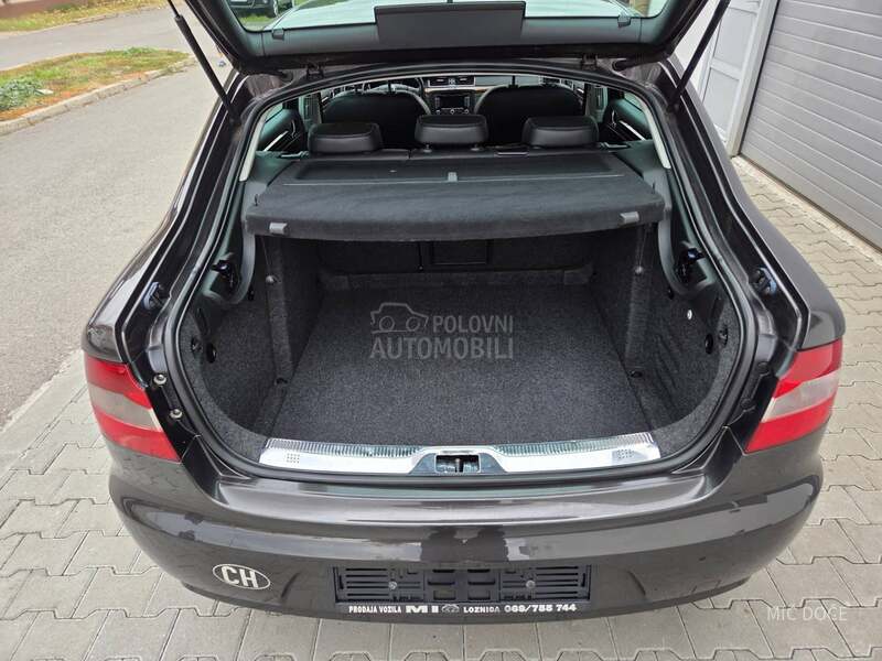 Škoda Superb 2.o tdi dsg xenon