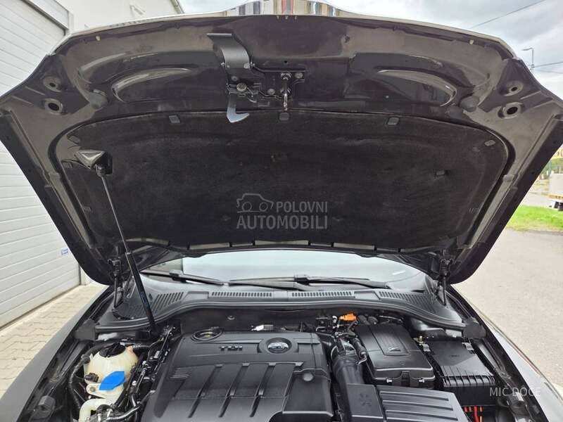 Škoda Superb 2.o tdi dsg xenon