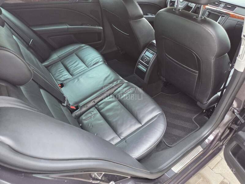 Škoda Superb 2.o tdi dsg xenon