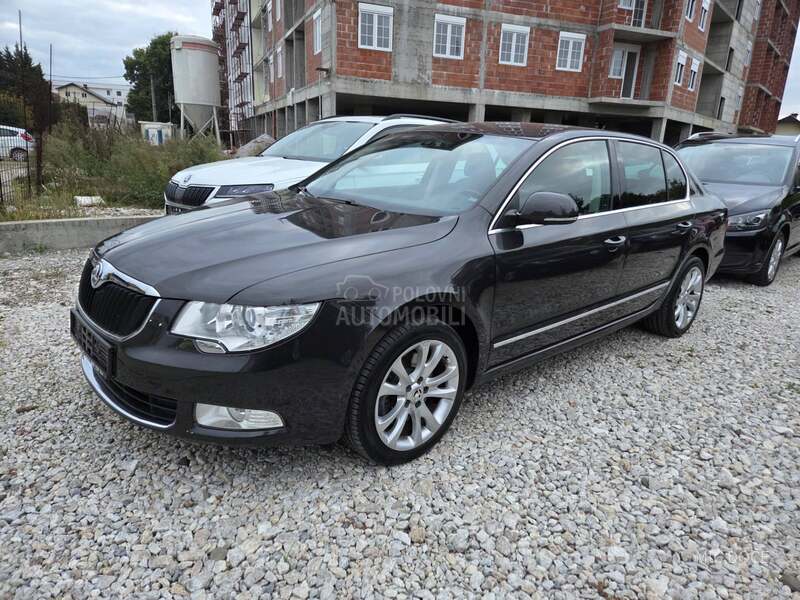 Škoda Superb 2.o tdi dsg xenon