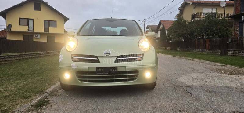 Nissan Micra 