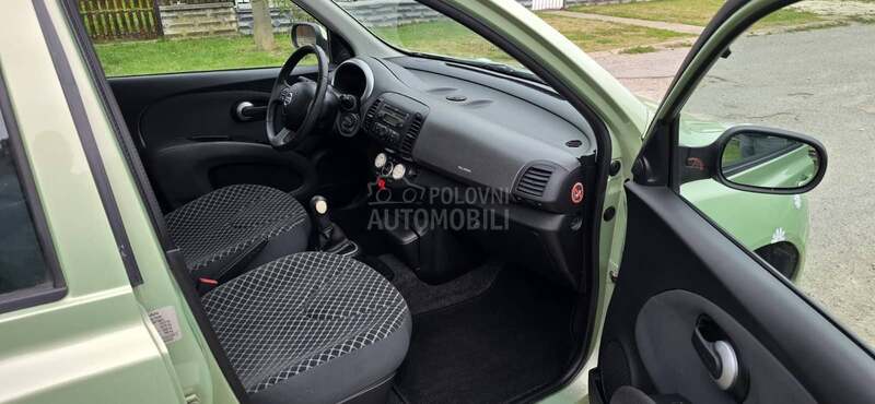 Nissan Micra 