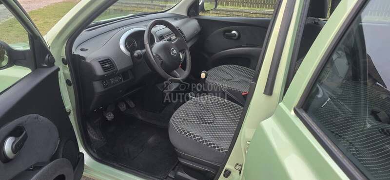 Nissan Micra 