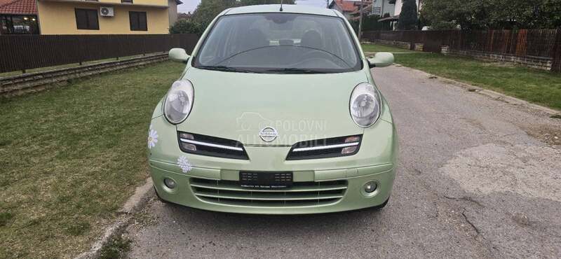 Nissan Micra 