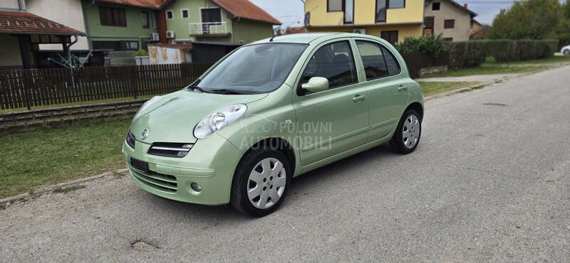 Nissan Micra 