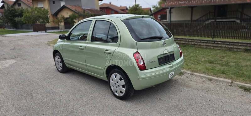 Nissan Micra 