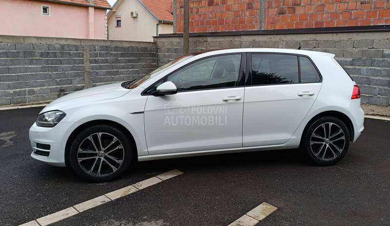 Volkswagen Golf 7 PANOR/LOUNGE