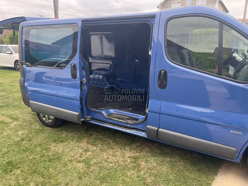 Opel Vivaro 2,0 TD