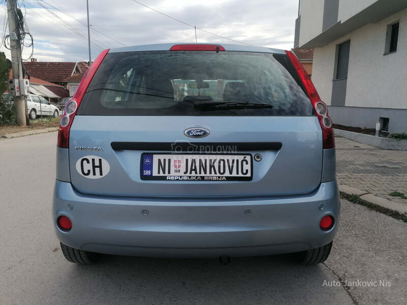 Ford Fiesta 1.6i SPORT LINE CH