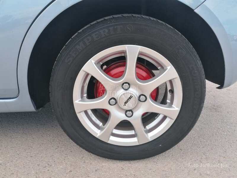 Ford Fiesta 1.6i SPORT LINE CH