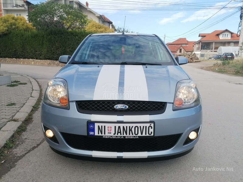 Ford Fiesta 1.6i SPORT LINE CH