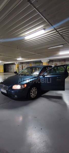 Volvo V50 2.0