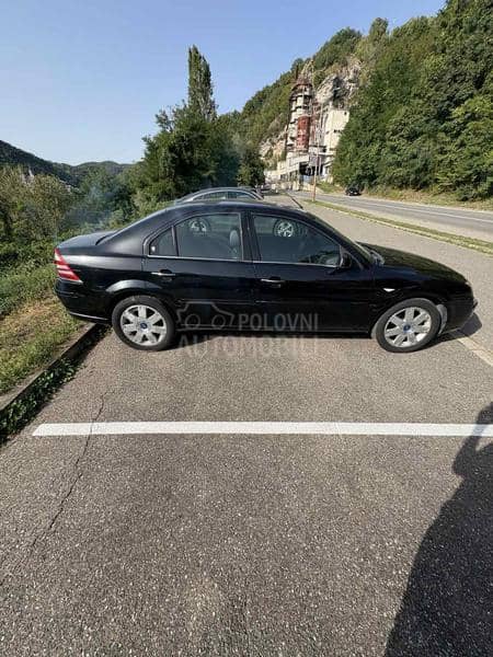 Ford Mondeo 2,0 Ford Mondeo 2,0