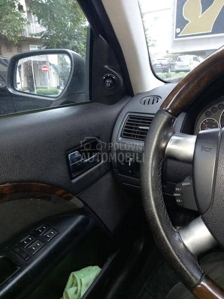 Ford Mondeo 2,0 Ford Mondeo 2,0