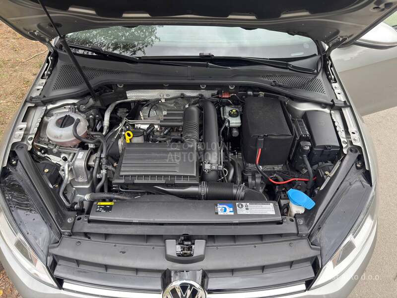 Volkswagen Golf 7 1.2 tsi
