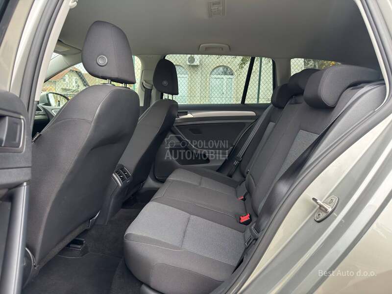 Volkswagen Golf 7 1.2 tsi