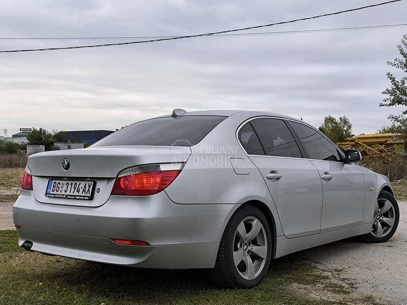 BMW 525 M57 AUTOM 09/26 DVD