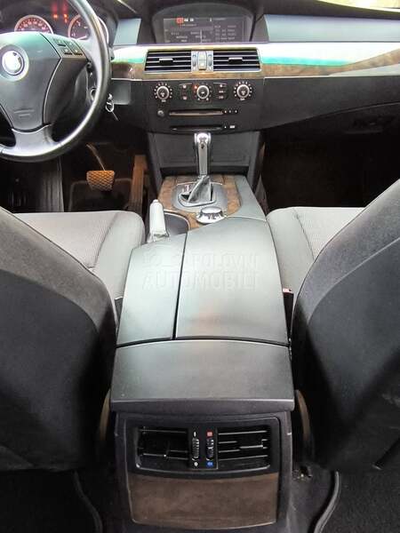 BMW 525 M57 AUTOM 09/26 DVD