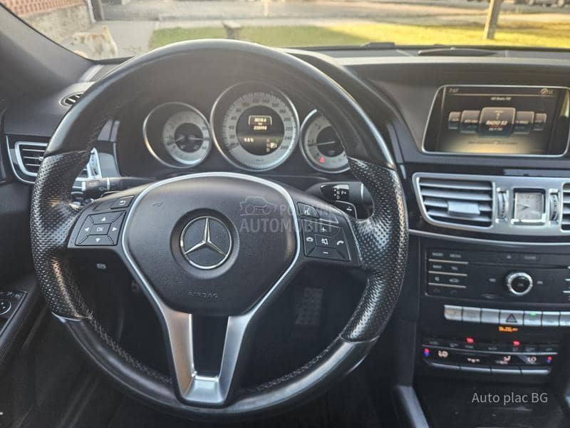 Mercedes Benz E 250 4 MATIC AMG