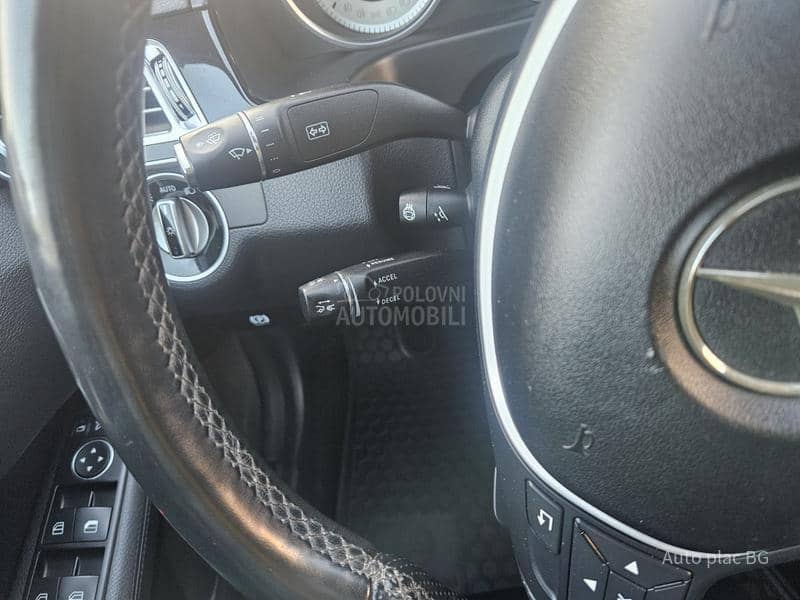 Mercedes Benz E 250 4 MATIC AMG