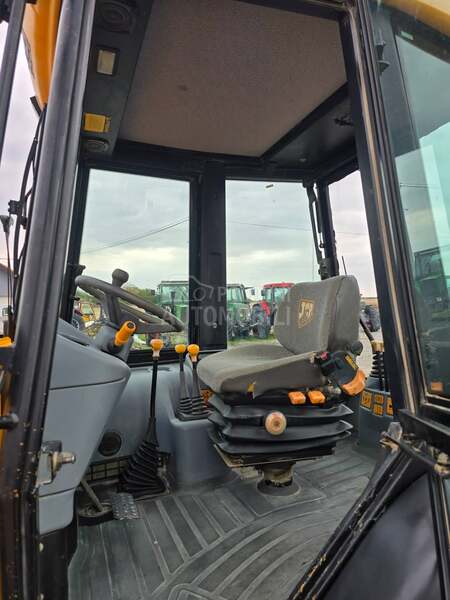 JCB 2CX    E X T R A