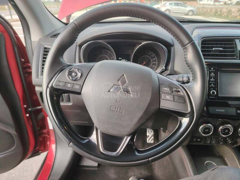 Mitsubishi ASX 