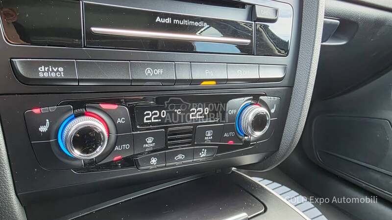 Audi A4 2.0S-Line FUL OPTION