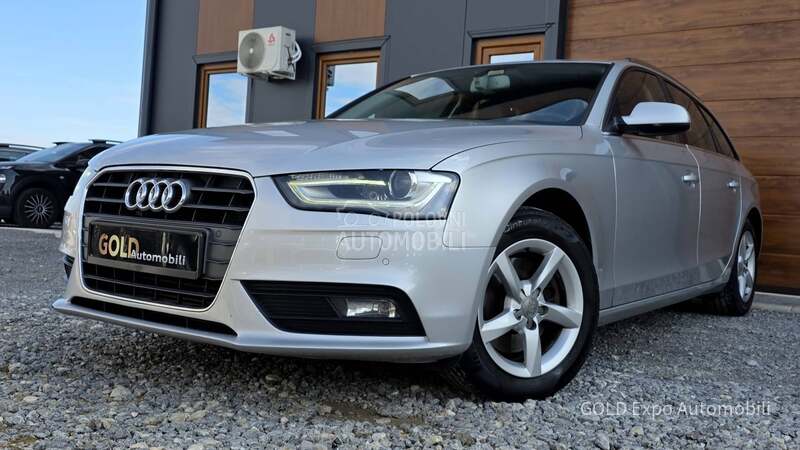 Audi A4 2.0S-Line FUL OPTION