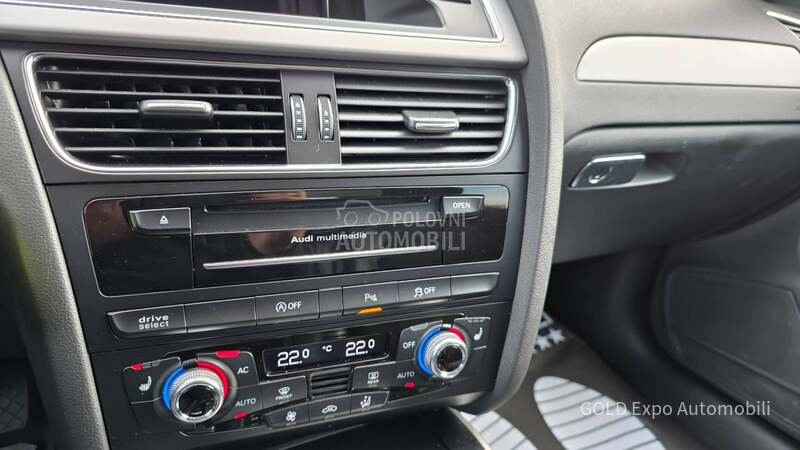 Audi A4 2.0S-Line FUL OPTION